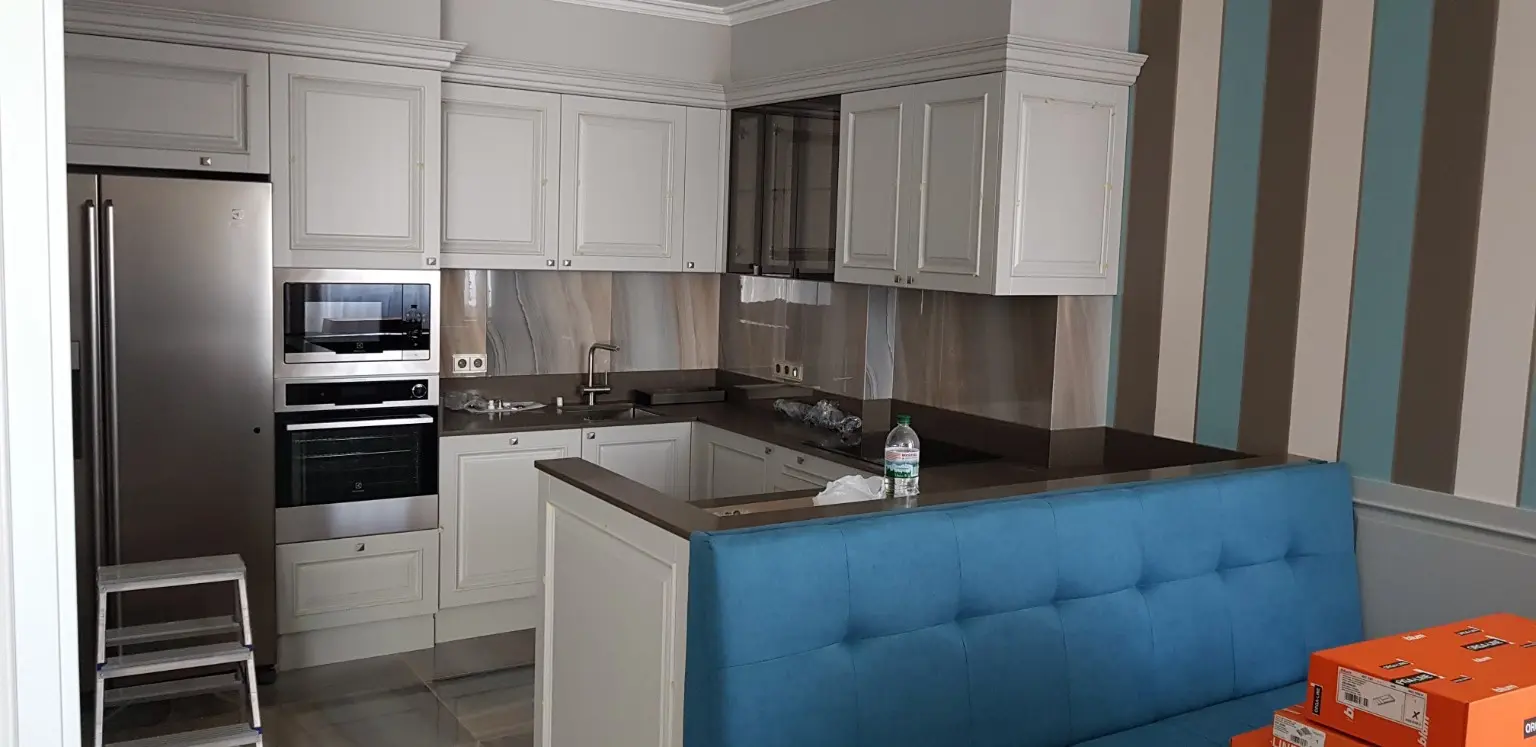 Complete apartment furnishing — Overall view